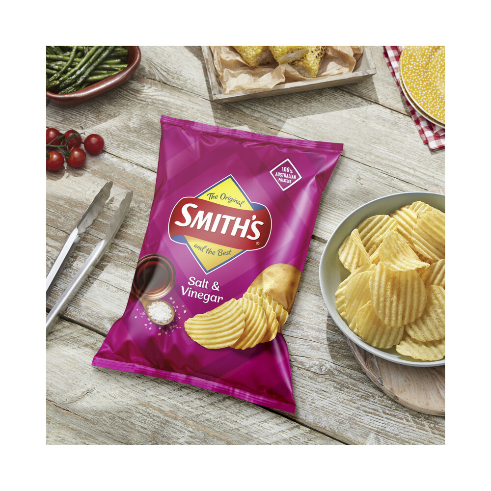 smiths salt and vinegar chips